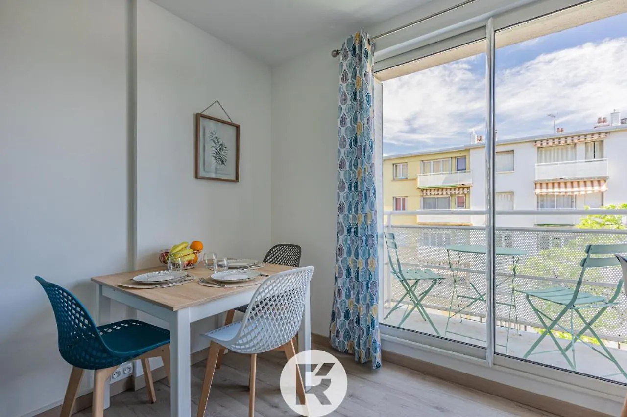 R'Apparts T2 Cute & Cozy Valence  France